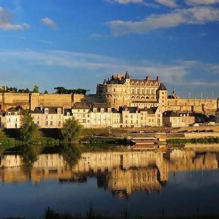 Le Balzac / Colbert - Bord De Loire *