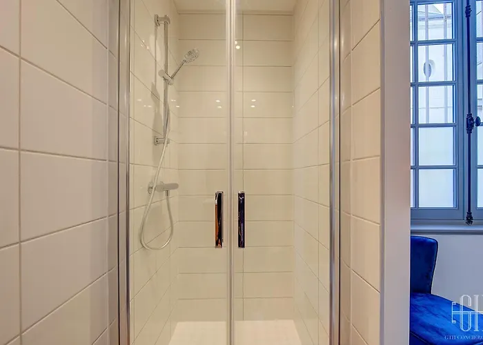 Le Balzac / Colbert - Bord De Loire 아파트