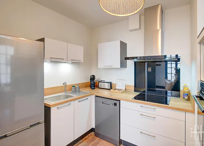 Le Balzac / Colbert - Bord De Loire 아파트