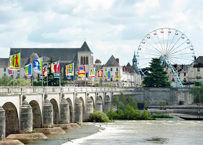 Le Balzac / Colbert - Bord De Loire 아파트