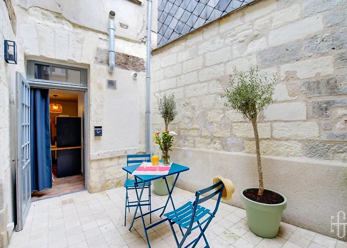 Le Balzac / Colbert - Bord De Loire